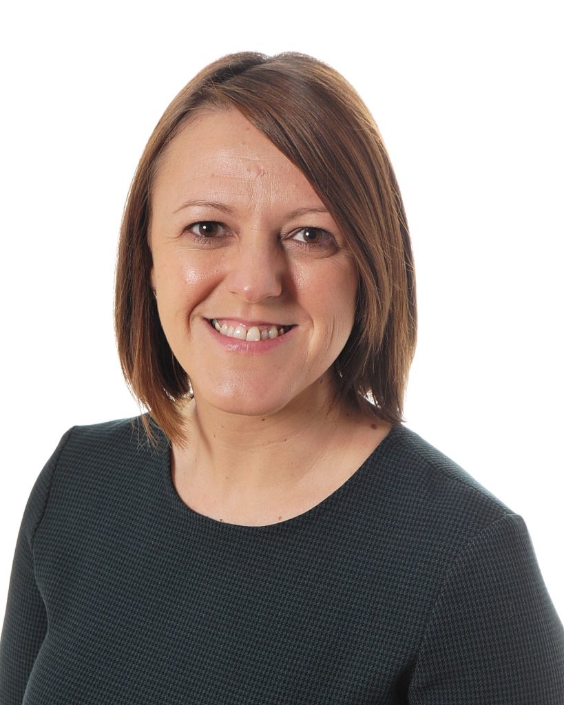 MrsMartin-Headteacher-819x1024
